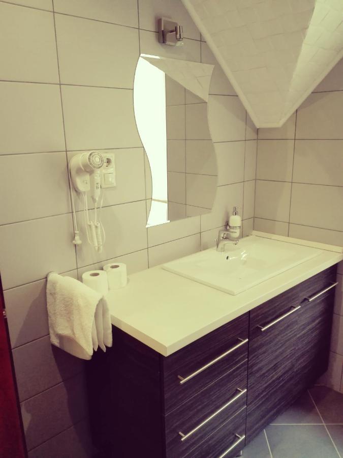 Fonix Apartmanhaz Nagypáli Екстериор снимка