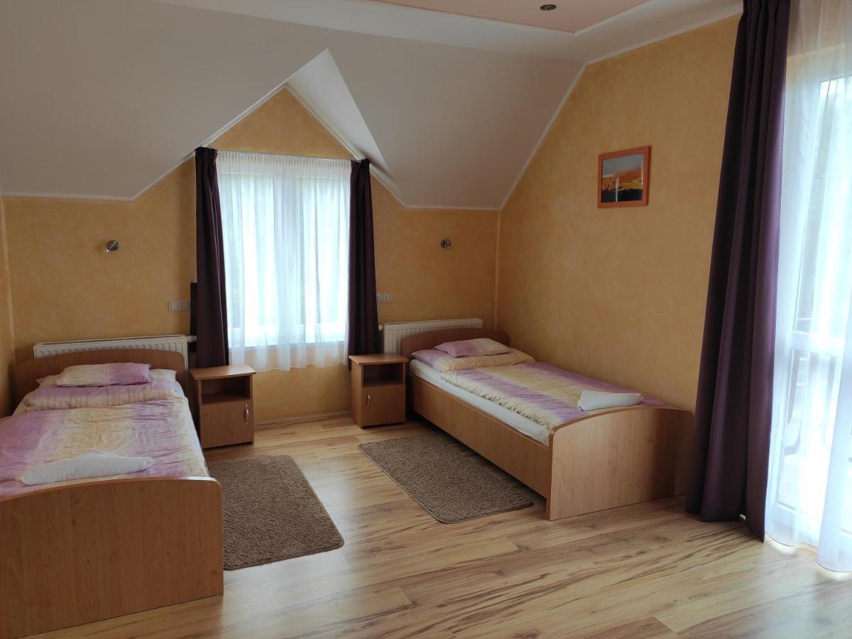 Fonix Apartmanhaz Nagypáli Екстериор снимка